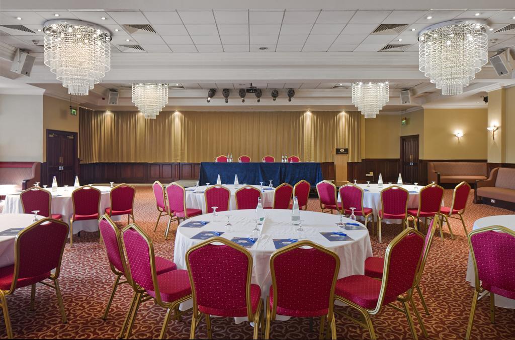 Canal Court Newry Luaran gambar