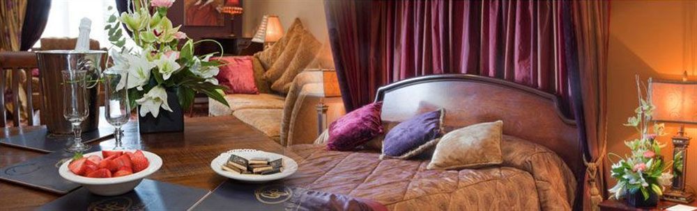 Canal Court Newry Luaran gambar