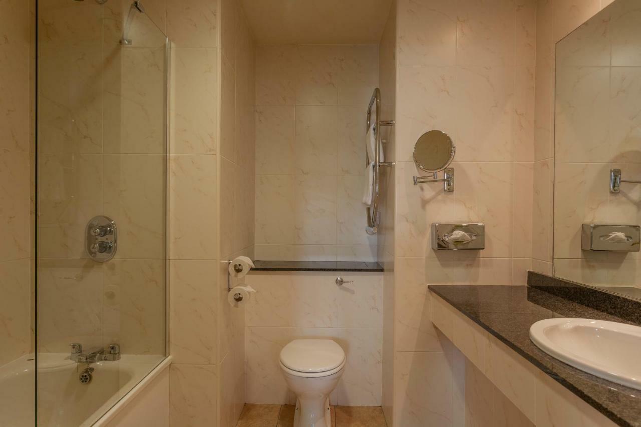 Canal Court Newry Luaran gambar